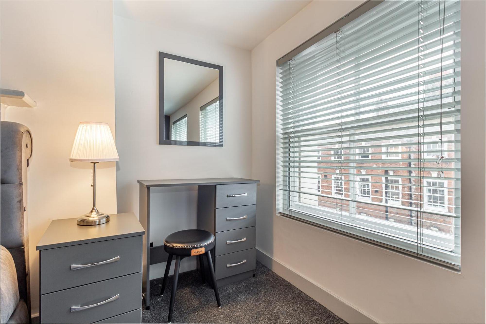 Whiskawaystays - Foregate Street - Apartment 5 Worcester Eksteriør bilde